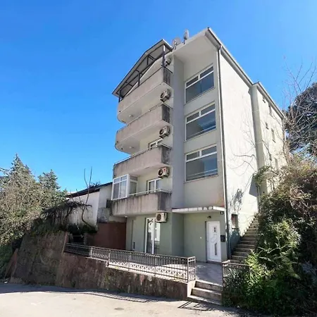 Elit * Budva